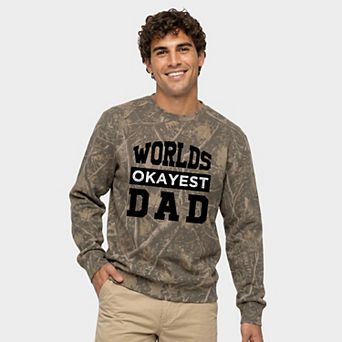 World's Okayest Dad - Men's Camo Sweatshirt