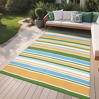 Waterproof Horizontal Striped Pattern Outdoor Rug Tear Resistant UV Stabilized Reversible Carpet