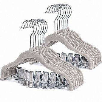 20 Pack Non Slip Heavy Duty Clothes Hangers With Movable Clips Space Saving