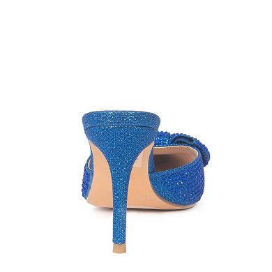 Refined mule heel