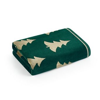 Caro Home Christmastime Forest Bath Towel