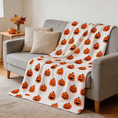 Flannel Blanket, White Background Pumpkin Face Print Halloween Sofa Decor
