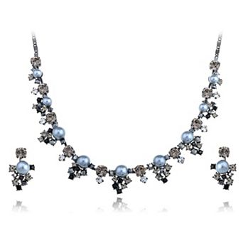 Women's Faux Pearls Necklace Earrings Set