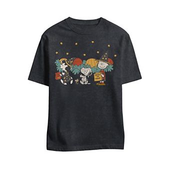 Juniors' Peanuts Lucy, Woodstock, Snoopy & Linus Halloween Costume Gang Graphic Tee