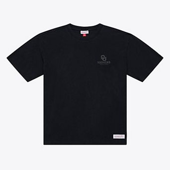 Men's Mitchell & Ness Black Oklahoma Sooners Monochrome Icon T-Shirt