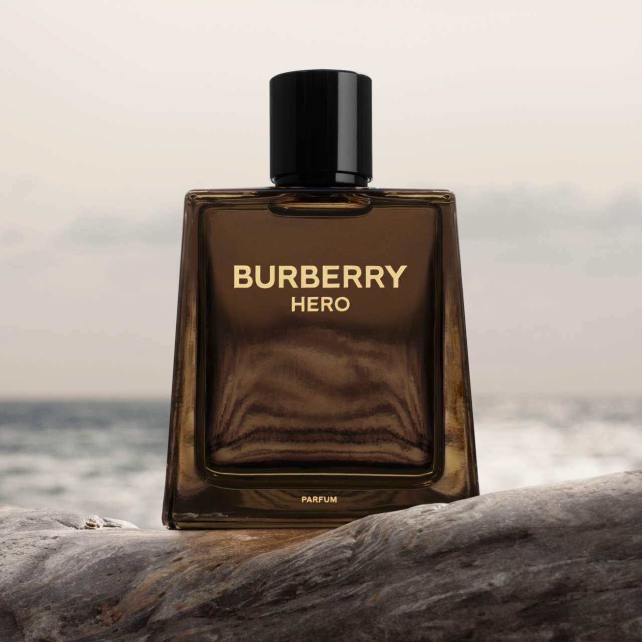 BURBERRY Hero Parfum with Cedarwood