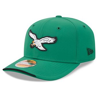 Men's New Era Kelly Green Philadelphia Eagles 2026 Sideline Throwback 9SEVENTY Adjustable Hat