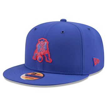 Men's New Era Royal New England Patriots 2026 Sideline Throwback 9FIFTY Snapback Hat