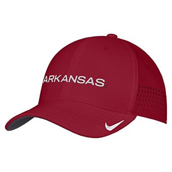 Men's Nike Cardinal Arkansas Razorbacks 2026 On-Field AeroBill SwooshFlex Dri-FIT Hat
