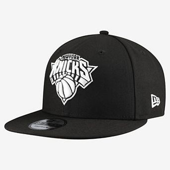 Men's New Era Black New York Knicks Team 9FIFTY Snapback Hat