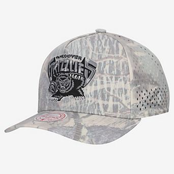 Men's Mitchell & Ness Camo Vancouver Grizzlies Pro Pinch Adjustable Hat