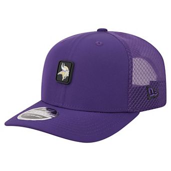 Men's New Era Purple Minnesota Vikings Micro Badge 9SEVENTY Adjustable Hat