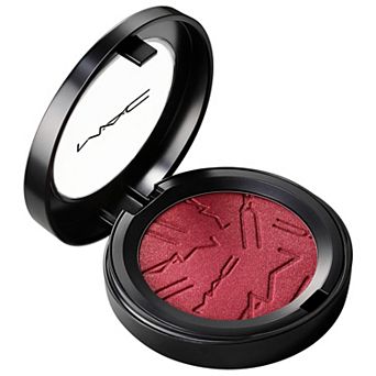 MAC Cosmetics Skinfinish Colourstruck Blurring Blush with 12HR Buildable Wear