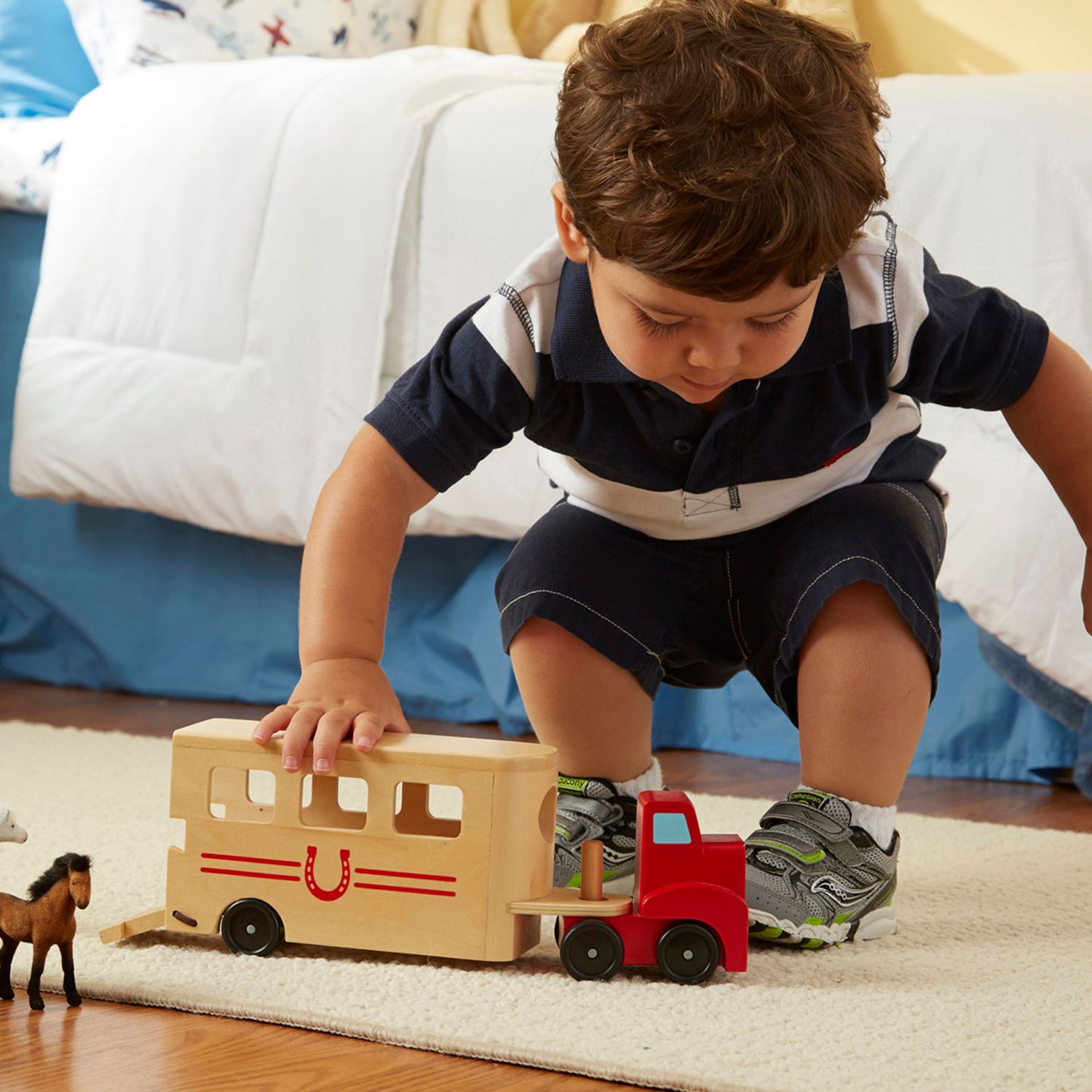 Детские фигурки Melissa & Doug Horse Carrier Set — фото 2