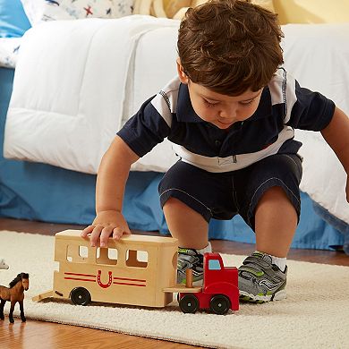 Melissa and Doug Horse Carrier Set