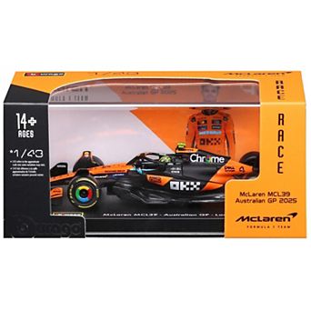 Bburago 1:43 2025 2025 McLaren MCL39 Model Car & Lando Norris Drivers Helmet
