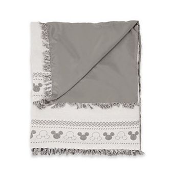 Picnic Time Disney’s Mickey Mouse Farmhouse Throw Blanket