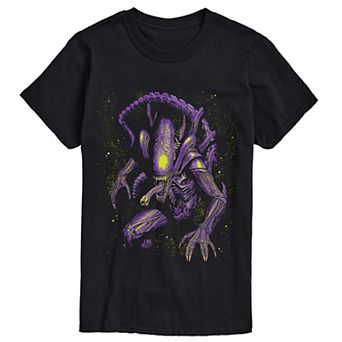 Men's Alien Xenomorph Portrait Distressed Short Sleeve Graphic Tee