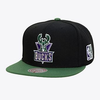 Men's Mitchell & Ness Black Milwaukee Bucks Legendary Home Snapback Hat