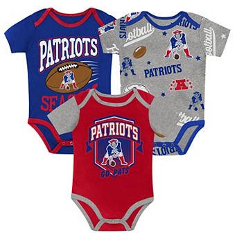 Newborn Outerstuff New England Patriots First Round Pick Three-Piece Bodysuit Set