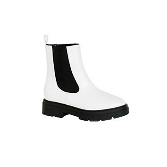 Avenue Women's Wide Width Olivia Ankle Boot
