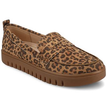 Journee Tayla Women's Round Toe Penny Loafers