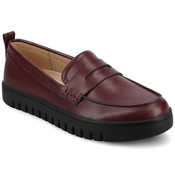 Journee Tayla Women's Round Toe Flexible Comfort Penny Loafers