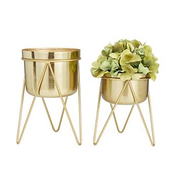 CosmoLiving by Cosmopolitan Metal Indoor Outdoor Planter with Removable Stand