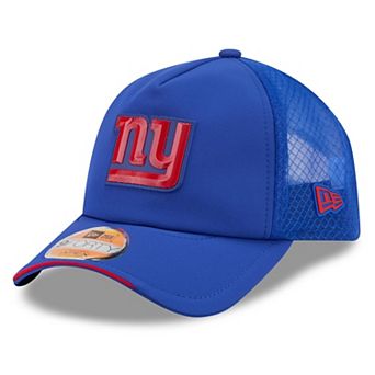 Youth New Era Royal New York Giants 2026 Sideline Apex 9FORTY Adjustable Trucker Hat