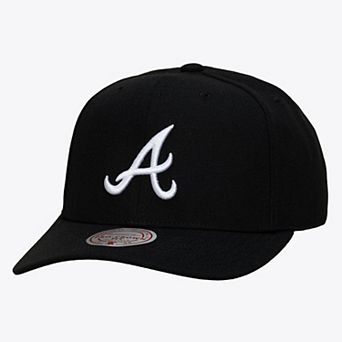 Men's Mitchell & Ness Black Atlanta Braves Pro Crown Snapback