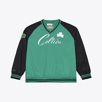 Men's Mitchell & Ness Kelly Green Boston Celtics Classic V-Neck Raglan Pullover