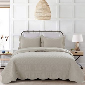 Soft Washed Cotton Scalloped Edge Quilt Bedding Set