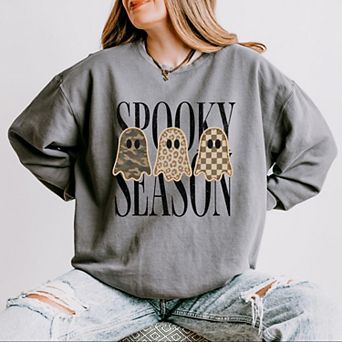 Spooky Season Patterned Ghosts PRINT - Women's Lightweight Garment Dyed Sweatshirt