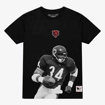Men's Mitchell & Ness Walter Payton Black Chicago Bears Retired Solo Player T-Shirt