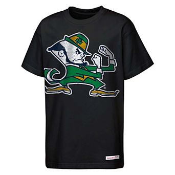 Youth Mitchell & Ness Black Notre Dame Fighting Irish Mascot Big Face Heavyweight T-Shirt