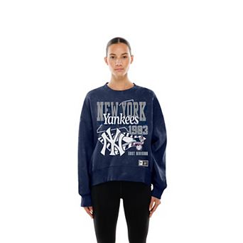Women's New Era Navy New York Yankees Throwback Mineral Wash Boxy Sweatshirt