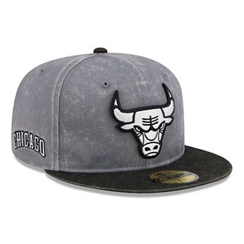 Men's New Era Gray/Black Chicago Bulls Washed 59FIFTY Fitted Hat