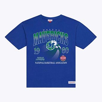 Men's Mitchell & Ness Royal Dallas Mavericks Core Graphic T-Shirt