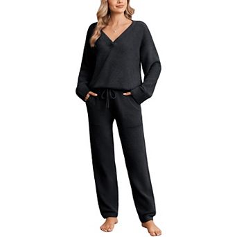 Womens 2 pc Fuzzy Microfiber Pajama Set V Neck Long Sleeve Cozy Lounge Wear