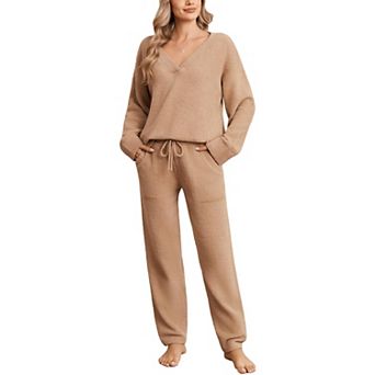 Womens 2 pc Fuzzy Microfiber Pajama Set V Neck Long Sleeve Cozy Lounge Wear