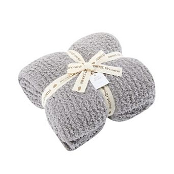 Cozy Soft Fleece Throw Blanket No Shedding Hypoallergenic Year Round Comfort