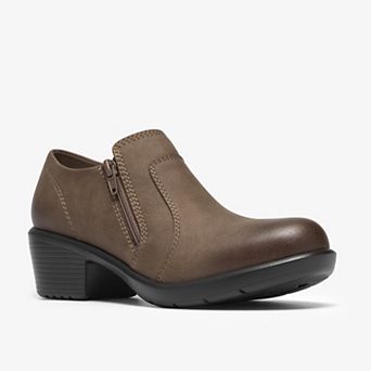 Clarks® Kynnzie Zip Women's Shootie with Block Heel