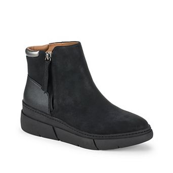 Baretraps Lanney Women's Wedge Ankle Booties With Zip Closure