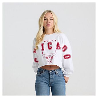 Women's Fanatics White Chicago Bulls Spirit Jersey Cropped Crew Neck Sweatshirt