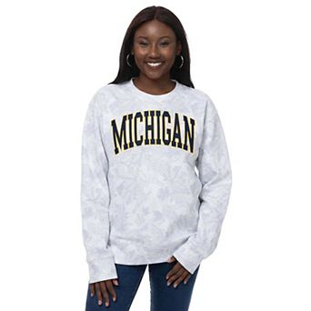 Women's ZooZatz Gray Michigan Wolverines Camo Arch Logo Fleece Crewneck Sweatshirt