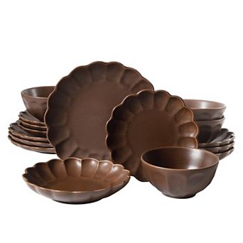 Bloomhouse Yuelu Bloom 16 pc Scallop Embossed Plates and Bowls Set