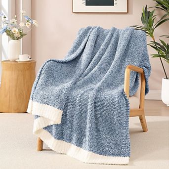 Soft Checkered Microfiber Throw Blanket Cozy Warm Lightweight Decor Gift