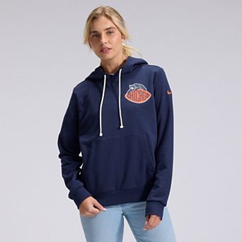 Women's Nike Navy Chicago Bears 2026 Rivalries Collection Standard Issue Sideline Pullover Hoodie