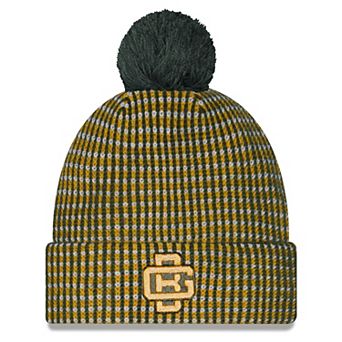 Youth New Era Green Green Bay Packers 2026 Rivalries Collection Sideline Cuffed Knit Hat with Pom