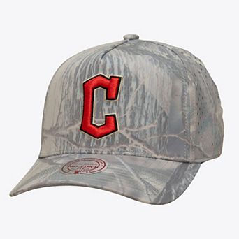 Men's Mitchell & Ness Camo Cleveland Guardians Perfect Pro Pinch Adjustable Hat